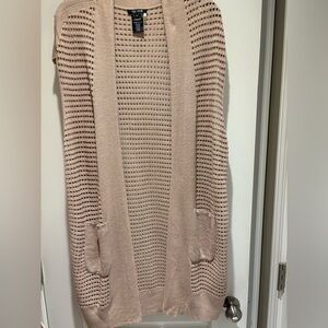 NIC+ZOE Open-Knit Sleeveless Cardigan Vest in Light Taupe